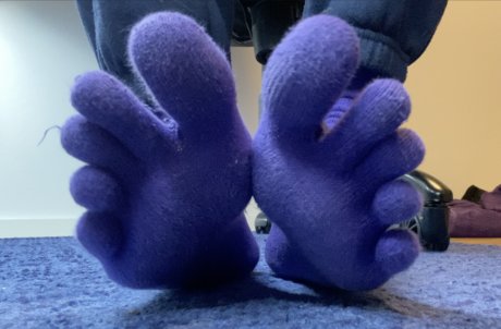 Alaston vuotanut OnlyFans-kuva Toebean