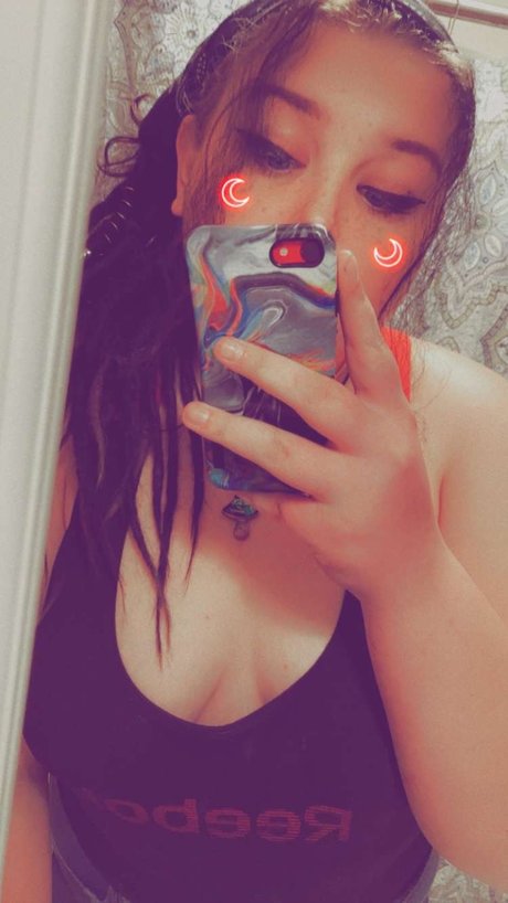 Alaston vuotanut OnlyFans-kuva Trip Bhabie
