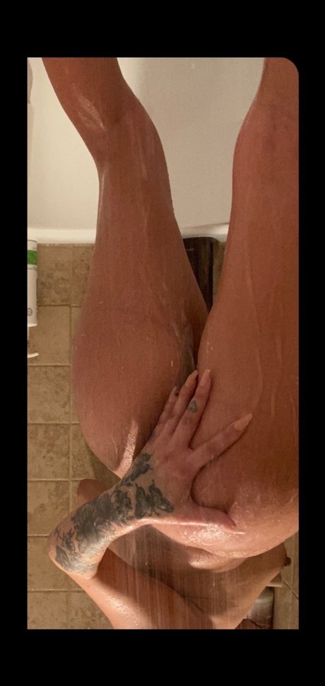 Naken läckt OnlyFans-bild av Jazziepaige
