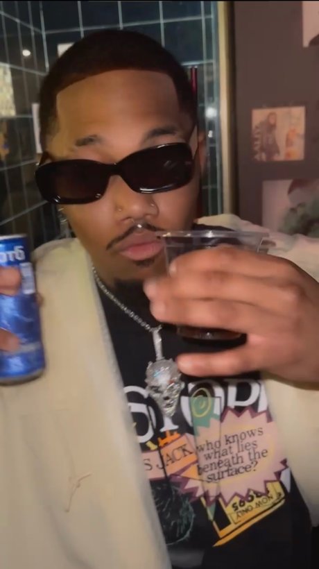 Naken läckt OnlyFans-bild av Slimebeezy