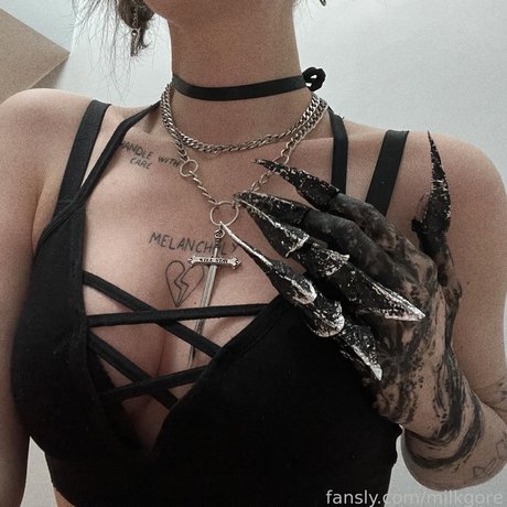 Nagie wyciekłe zdjęcie OnlyFans od Milkgore