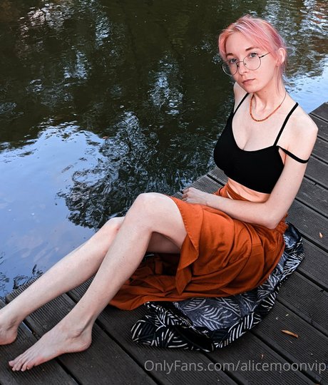 Alice Moon