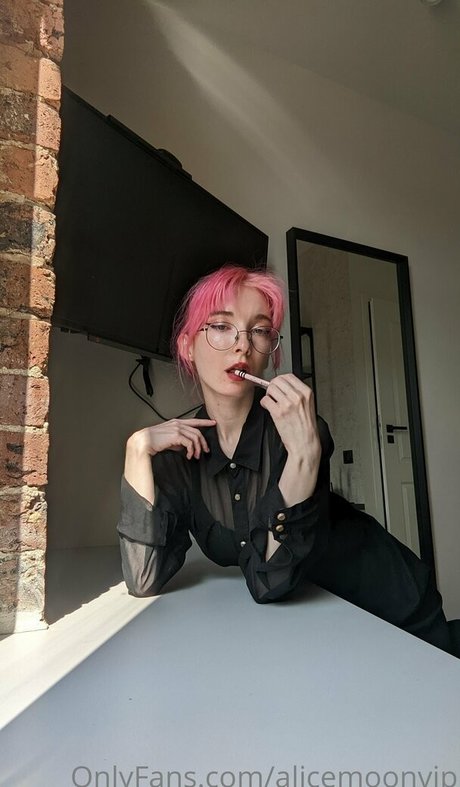 Alice Moon