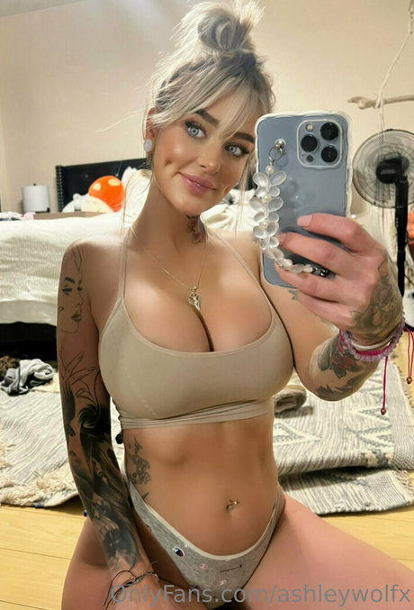 Ashley Wolf