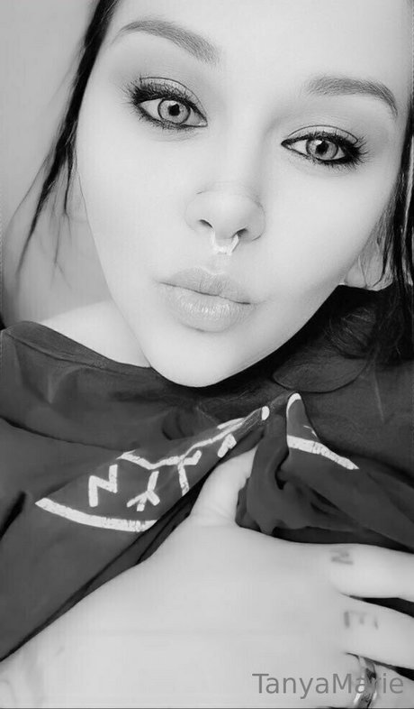 Photo nue de fuite OnlyFans de Tanyamariex