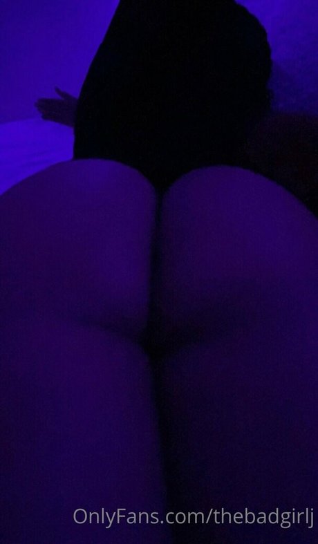 Nahá fotka uniklých OnlyFans od Thebadgirlj
