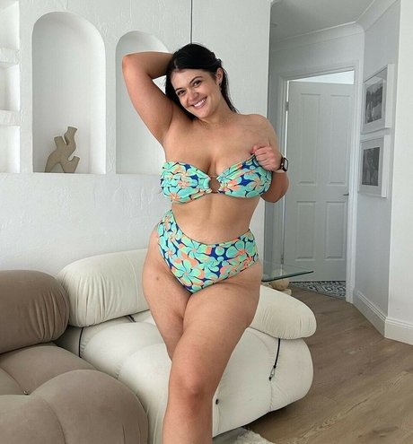 Naken läckt OnlyFans-bild av Xanthia Efthymiou