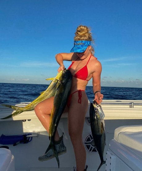 Naken läckt OnlyFans-bild av Hottest Fishing