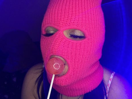 Naken läckt OnlyFans-bild av Princess Delilah