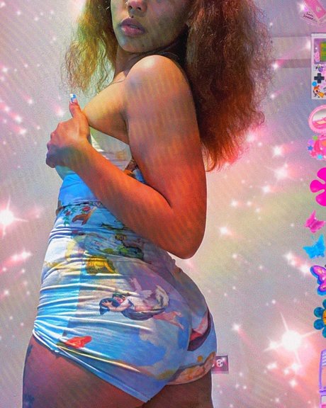 Naken läckt OnlyFans-bild av Your Favorite 