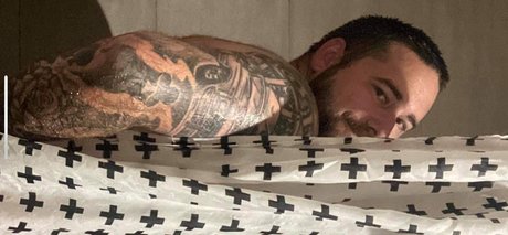 Foto nua vazada do OnlyFans de Dan