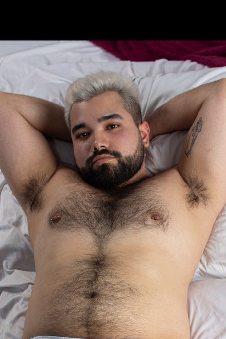 Naken läckt OnlyFans-bild av Osito