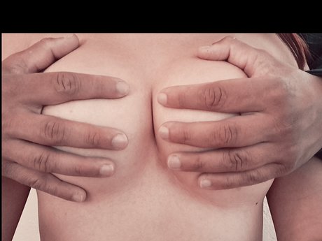 Naken läckt OnlyFans-bild av Mar