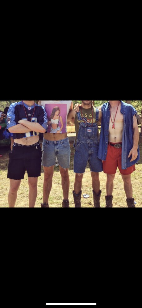 Обнаженная фотография утечки OnlyFans от Country Frat