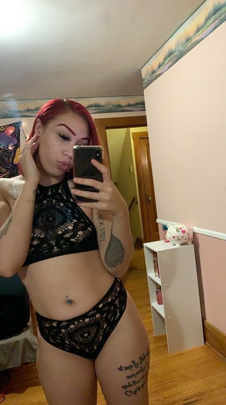 Alaston vuotanut OnlyFans-kuva Summerrob