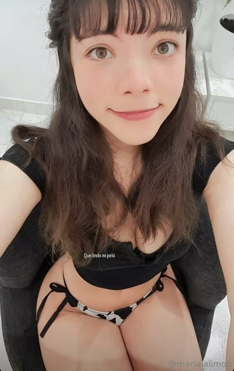 Alaston vuotanut OnlyFans-kuva Mariabacker