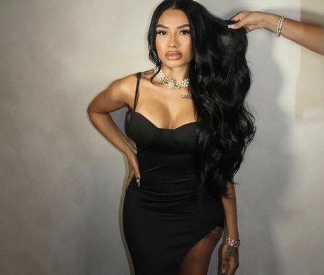 Naken läckt OnlyFans-bild av Favforeignn