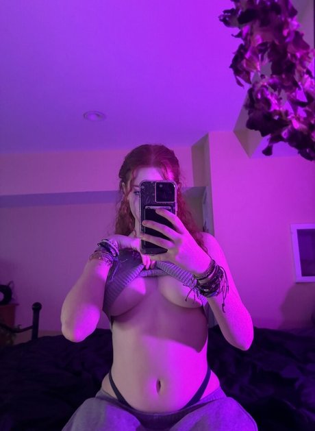 Naken läckt OnlyFans-bild av Kxxlyn
