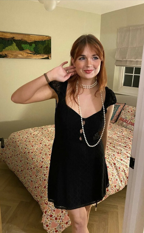 Alaston vuotanut OnlyFans-kuva Beaux Asmr
