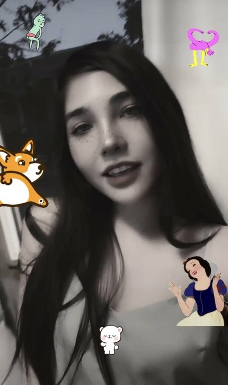 Naken läckt OnlyFans-bild av Sanagi Yuzu