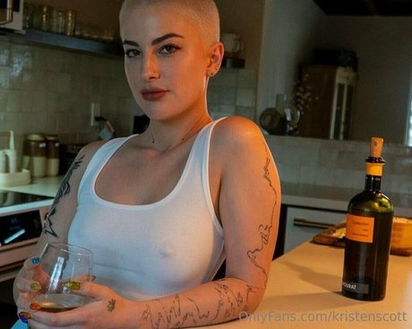 Обнаженная фотография утечки OnlyFans от Kristenscott