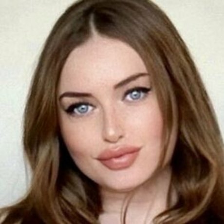 Naken läckt OnlyFans-bild av Pennylittlekitten