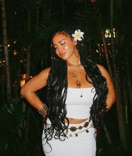 Asia Monet Ray
