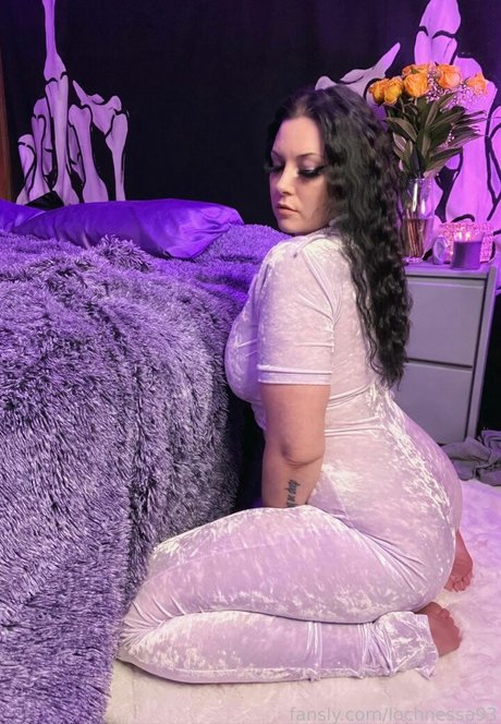 Lochnessa93