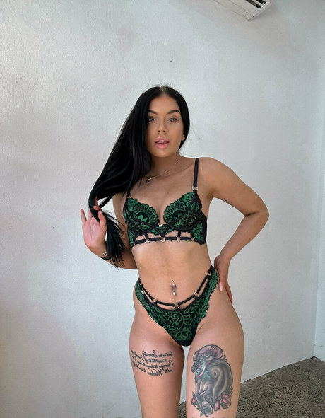 Caitlin Mcconville