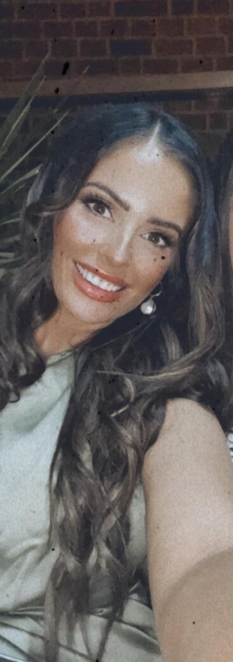 Alaston vuotanut OnlyFans-kuva Megan L