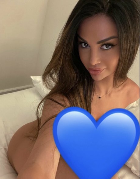 Naken läckt OnlyFans-bild av Erianavip
