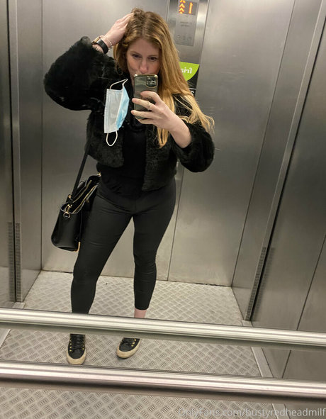 Curvykgirl