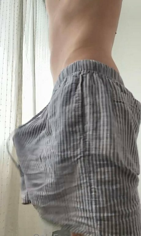 Naken läckt OnlyFans-bild av Babycale