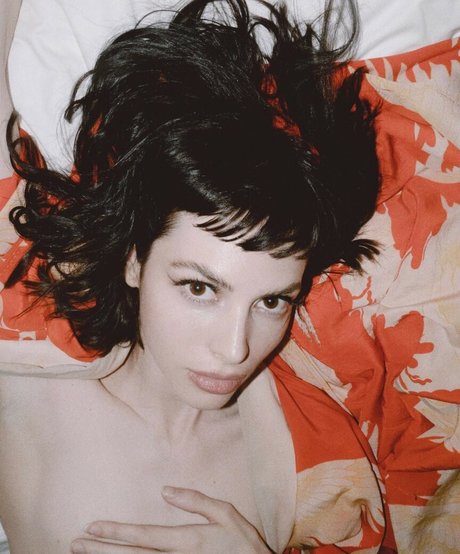Charlotte Kemp Muhl