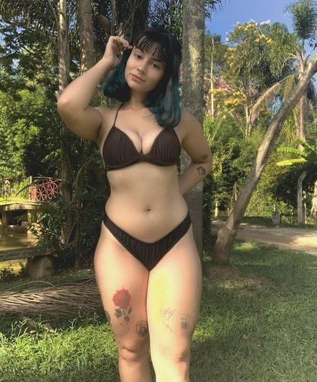 Naken läckt OnlyFans-bild av Giovana Gomes