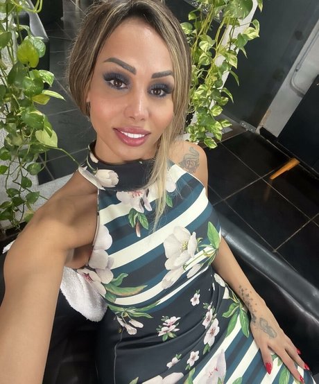 Agatha Ferraz