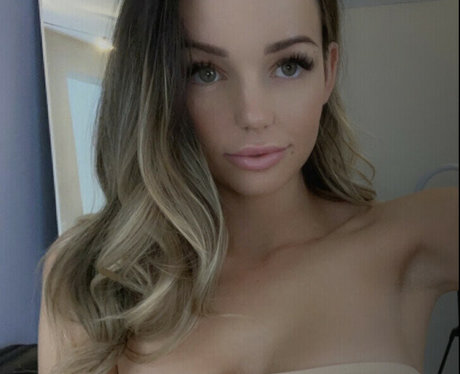 Becca Bangs
