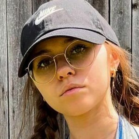 Nøgent lækket OnlyFans-billede af Anna Kauer