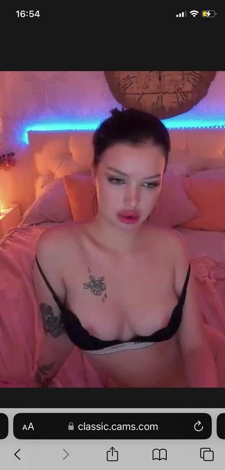 Alaston vuotanut OnlyFans-kuva Baby6661666
