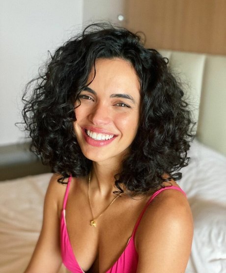 Giovana Cordeiro