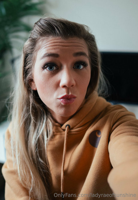 Amandaraeuk