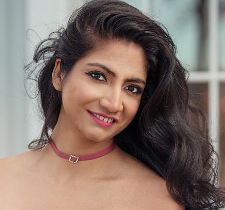 Komal Bhagat