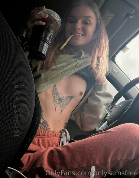 Naken läckt OnlyFans-bild av Onlysamsof