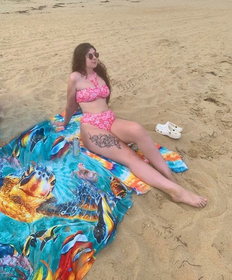 Naken läckt OnlyFans-bild av Cass Waltz