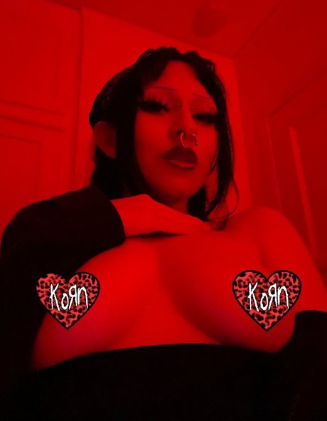 Naken läckt OnlyFans-bild av Calfskinsmack