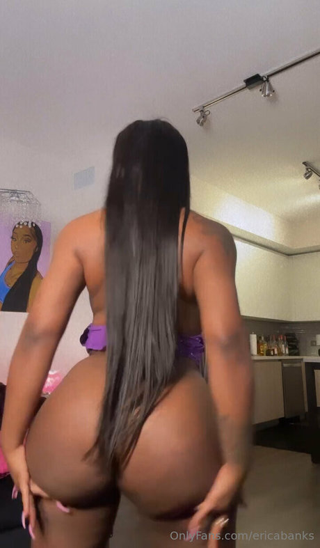 Nacktes geleaktes OnlyFans-Foto von Erica Banks