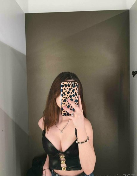 Anastasia 767