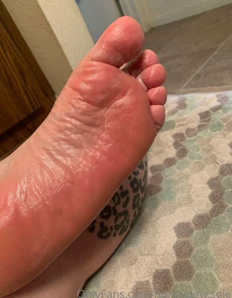 Обнаженная фотография утечки OnlyFans от Honeydewsole