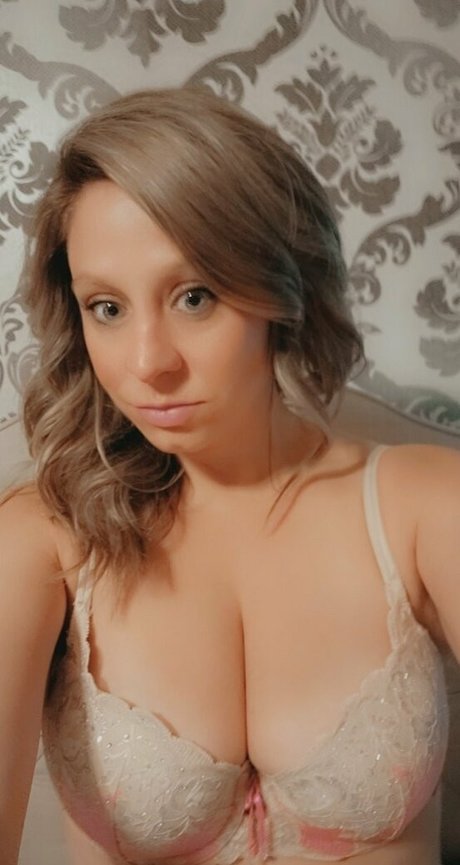Naken läckt OnlyFans-bild av Stassimadison