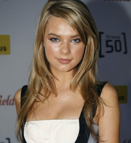 Nahá fotka uniklých OnlyFans od Indiana Evans